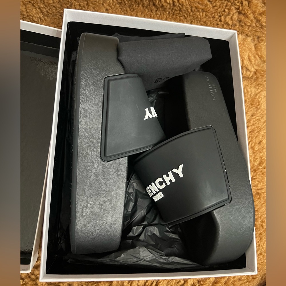 Givenchy Authentic Black Sandals - image 2